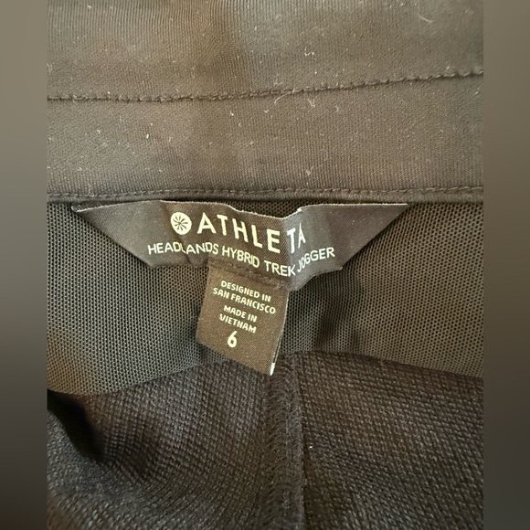 Athleta Headland Hybrid Trek Jogger size 6 - Picture 8 of 8